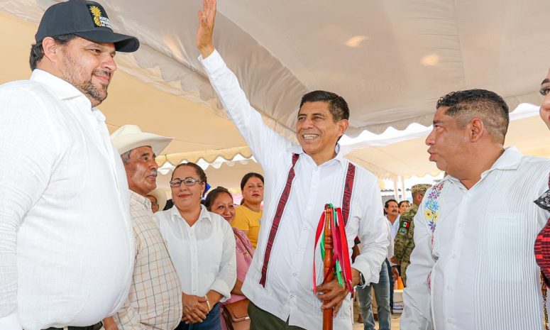 Oaxaca, segundo lugar en producción de piña: Salomón Jara